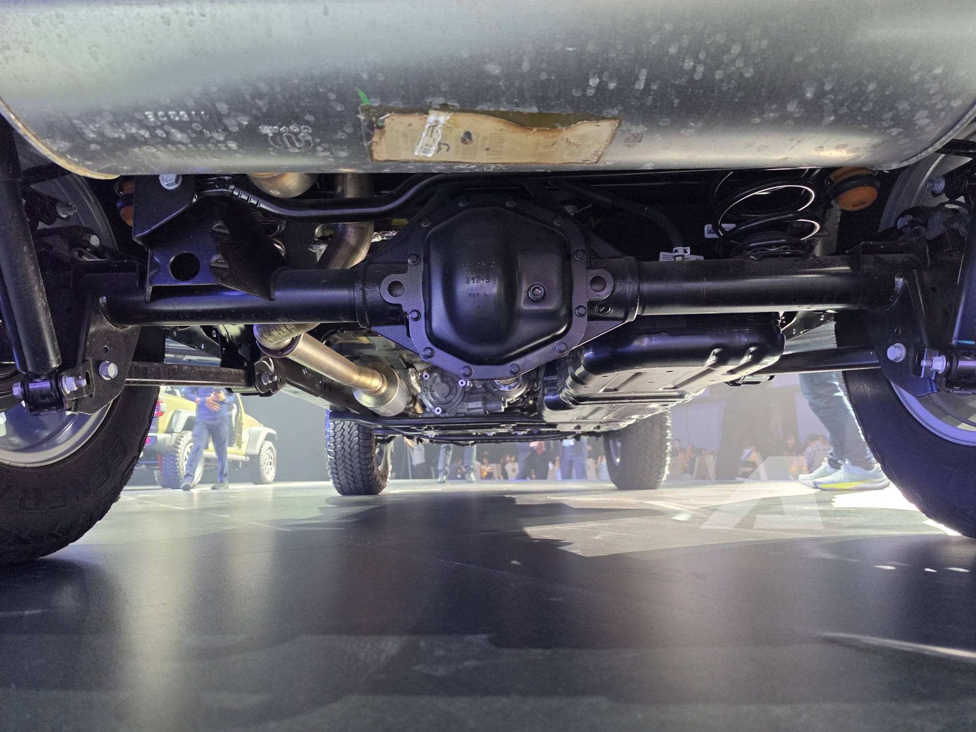 Jeep Wrangler, Ram 1500 't&aacute;i xuất' Việt Nam: SUV địa h&igrave;nh biểu tượng từ 2,999 tỷ đồng, b&aacute;n tải 540 m&atilde; lực mạnh nhất ph&acirc;n kh&uacute;c đắt ngang Porsche Cayenne- Ảnh 4.
