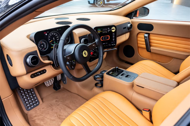 Ferrari Luce bị chê xấu khắp thế giới: Hãng xe Ý có thể không quan tâm, bởi mẫu EV này dường như được làm ra cho Trung Quốc- Ảnh 4. Ferrari Luce bị chê xấu khắp thế giới: Hãng xe Ý có thể không quan tâm, bởi mẫu EV này dường như được làm ra cho Trung Quốc- Ảnh 4.