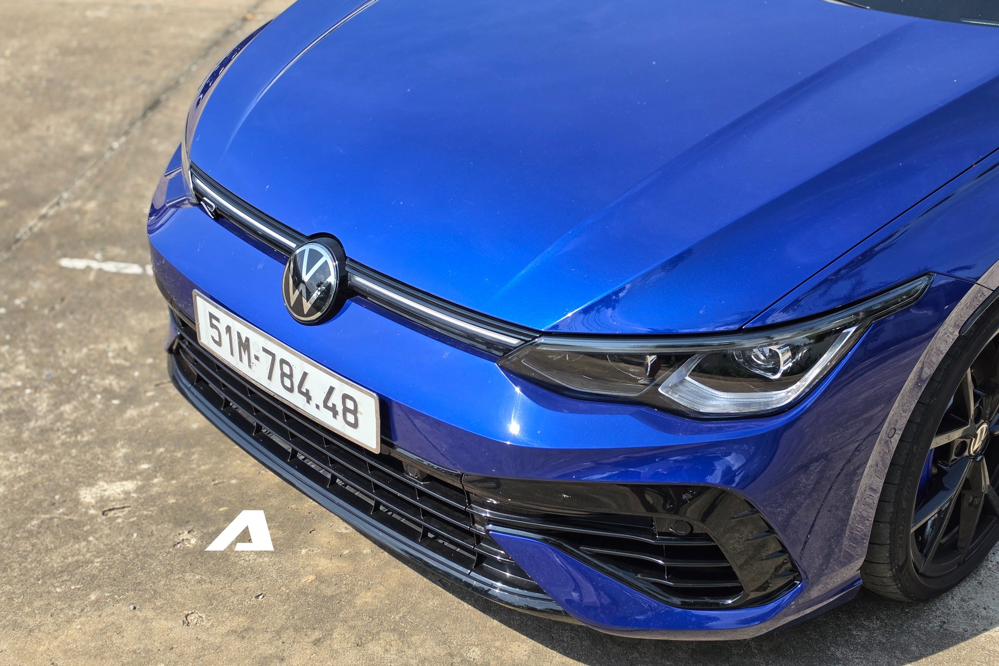 T&ocirc;i cầm l&aacute;i Volkswagen Golf R tr&ecirc;n đường phố Việt Nam: Gợi lại cảm gi&aacute;c l&aacute;i xe đua đ&uacute;ng nghĩa, sức mạnh kh&ocirc;ng l&agrave; yếu tố ghi điểm duy nhất- Ảnh 5.