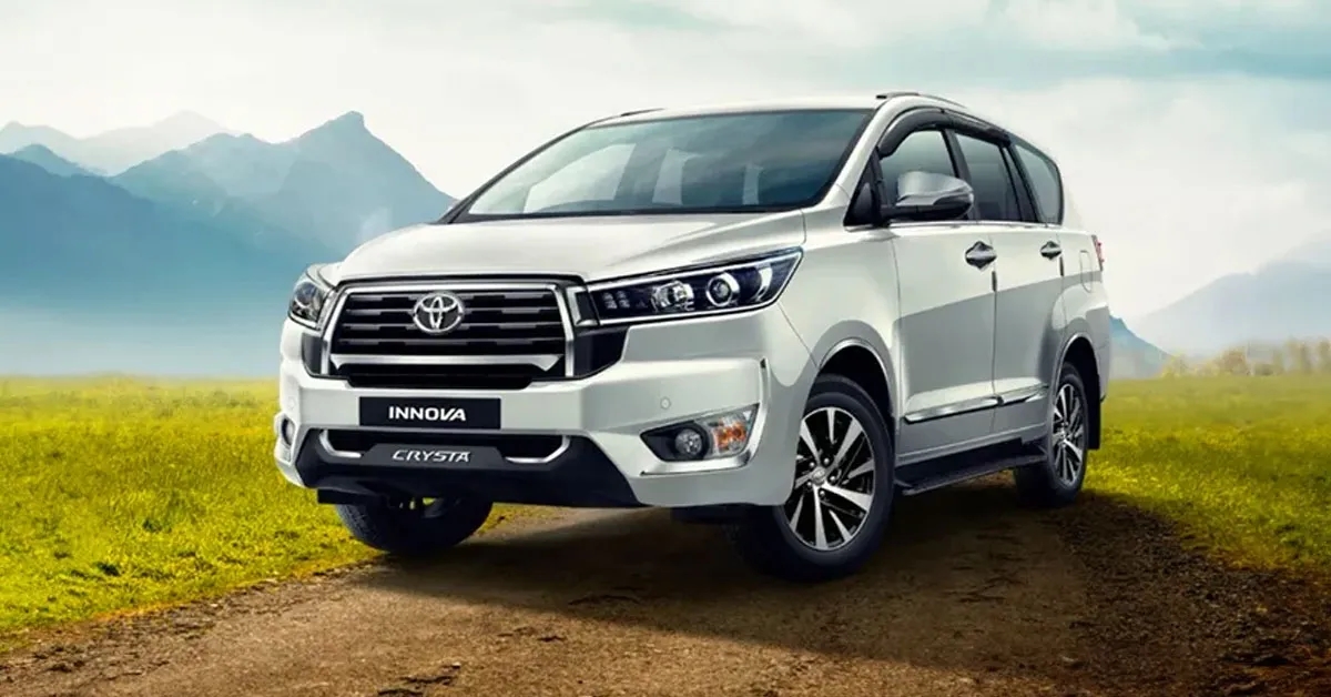 Đ&acirc;y l&agrave; l&yacute; do Toyota mạnh dạn "khai tử" Innova: Innova Cross d&ugrave; đắt hơn vẫn b&aacute;n gấp đ&ocirc;i, mở đường cho bản hybrid gi&aacute; rẻ- Ảnh 3.