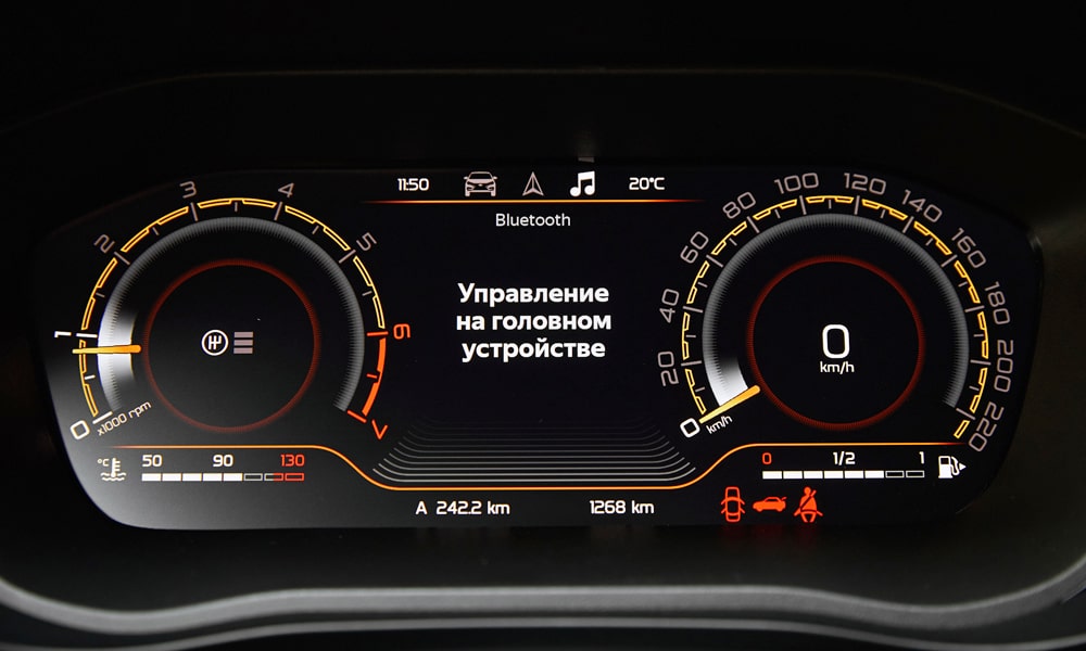 Lada Vesta SW Cross lộ gi&aacute; 549 triệu đồng tại Việt Nam: Ngang cỡ Mazda3, m&agrave;n h&igrave;nh kiểu Volvo, từng c&oacute; chiếc lăn b&aacute;nh tr&ecirc;n đường- Ảnh 15.
