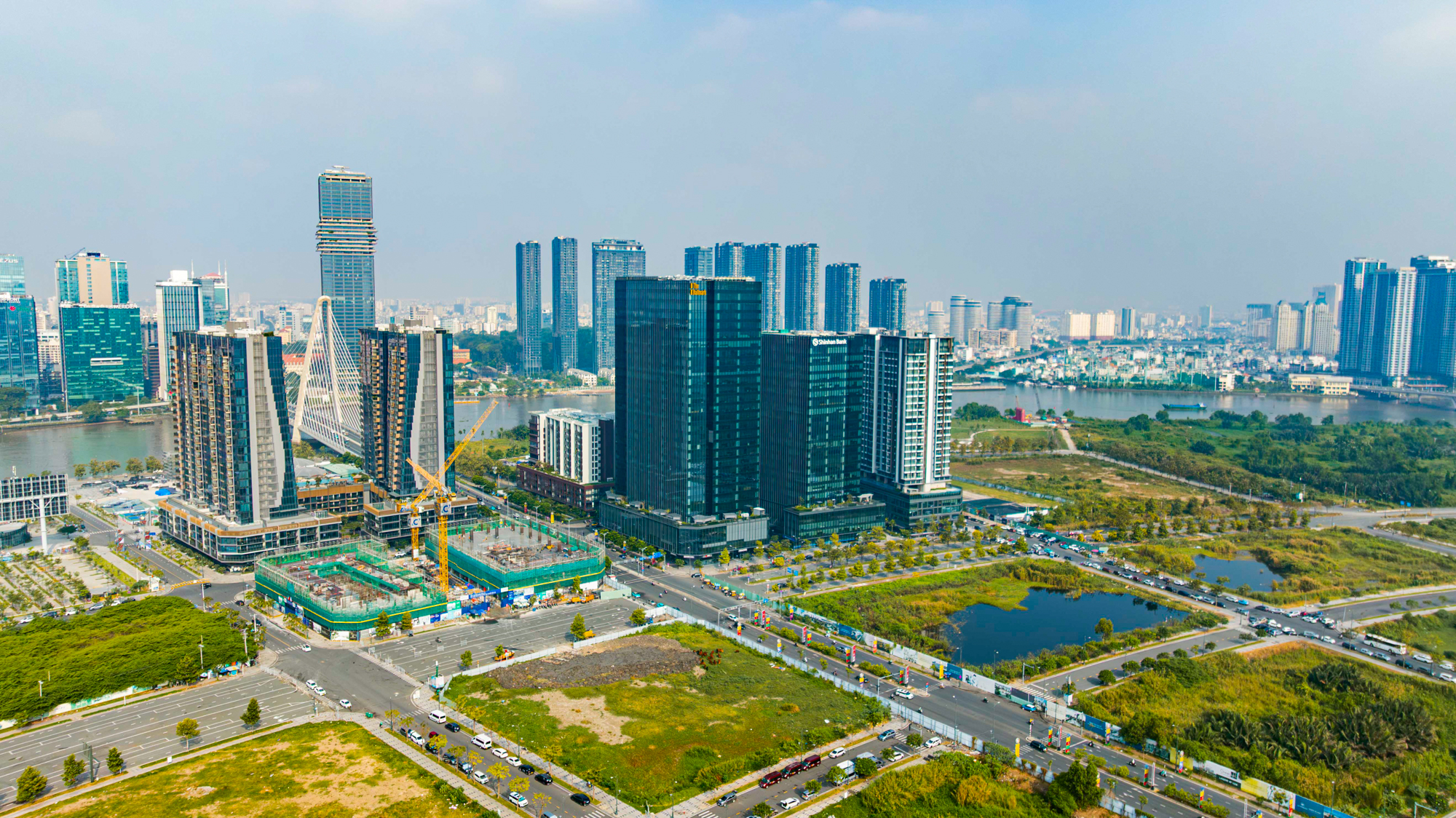 Khối b&ecirc; t&ocirc;ng nặng hơn 100.000 tấn xuy&ecirc;n qua l&ograve;ng s&ocirc;ng S&agrave;i G&ograve;n, mỗi ng&agrave;y &lsquo;g&aacute;nh&rsquo; hơn 300.000 &ocirc; t&ocirc;, xe m&aacute;y- Ảnh 11.