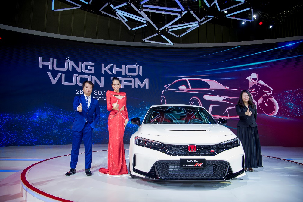 Vietnam Motor Show 2026 ch&iacute;nh thức bị hủy, c&aacute;c h&atilde;ng xe sẽ 'đ&aacute;nh lẻ' để thu h&uacute;t kh&aacute;ch h&agrave;ng?- Ảnh 2.