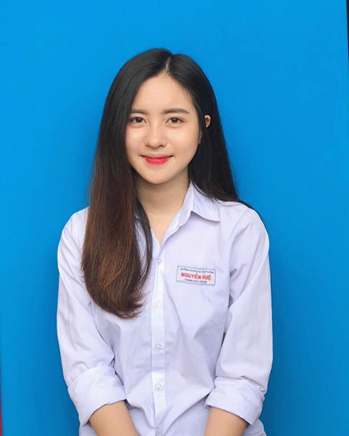 Lừa mẹ đi c&agrave; ph&ecirc;, đến nơi l&agrave; lễ b&agrave;n giao xe VF3: Kh&ocirc;ng nỡ để mẹ đi l&agrave;m 50km, con rể &ldquo;gia trưởng&rdquo; chốt qu&agrave; to- Ảnh 5.