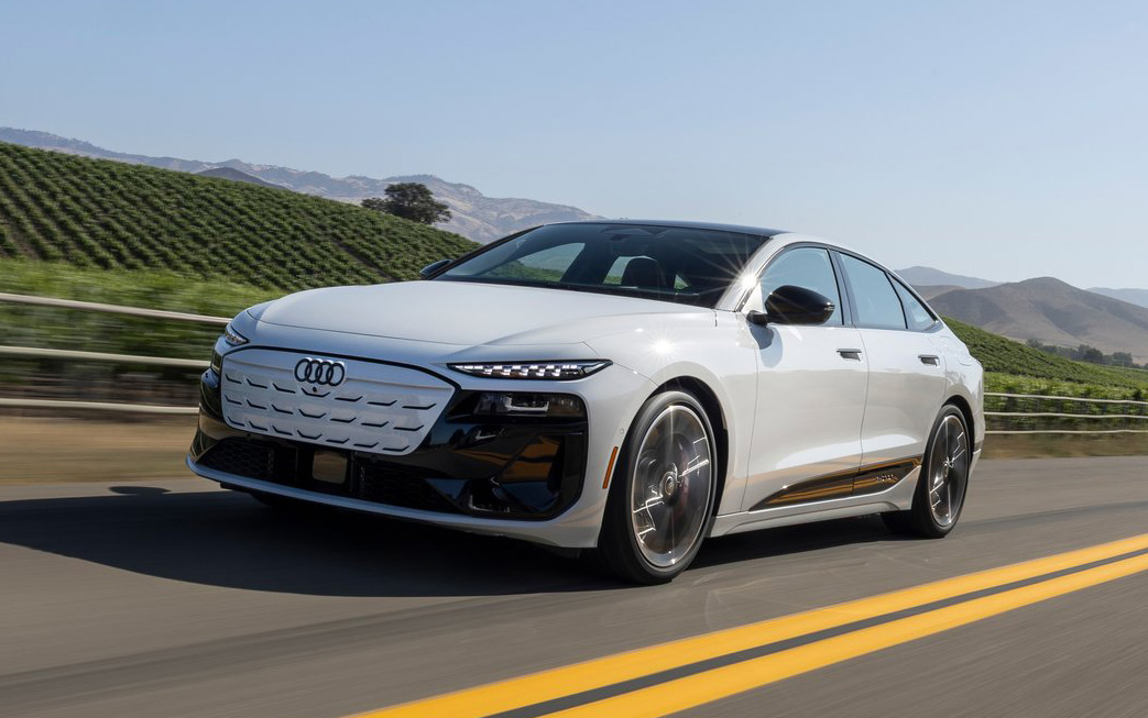 Audi S6 &uacute;p mở lần đầu ra mắt Việt Nam: D&aacute;ng Sportback chất chơi, mạnh hơn Porsche Taycan ti&ecirc;u chuẩn, đầy b&igrave;nh đủ chạy H&agrave; Nội - Huế- Ảnh 9.