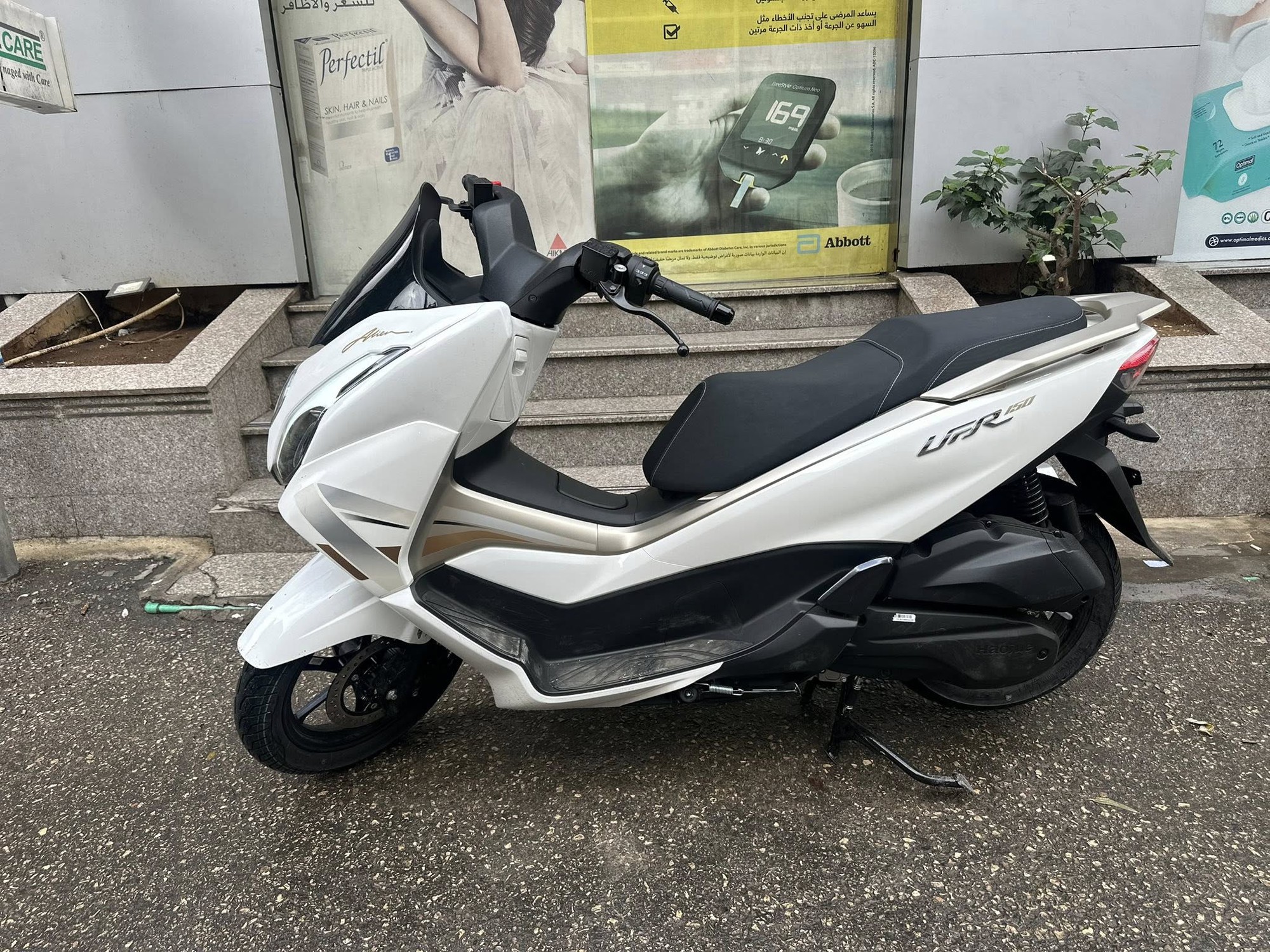 Suzuki rục rịch l&agrave;m xe tay ga mới: Gi&aacute; dự kiến quy đổi hơn 27 triệu đồng, d&aacute;ng như PCX, c&ocirc;ng nghệ mượn từ Trung Quốc- Ảnh 4.