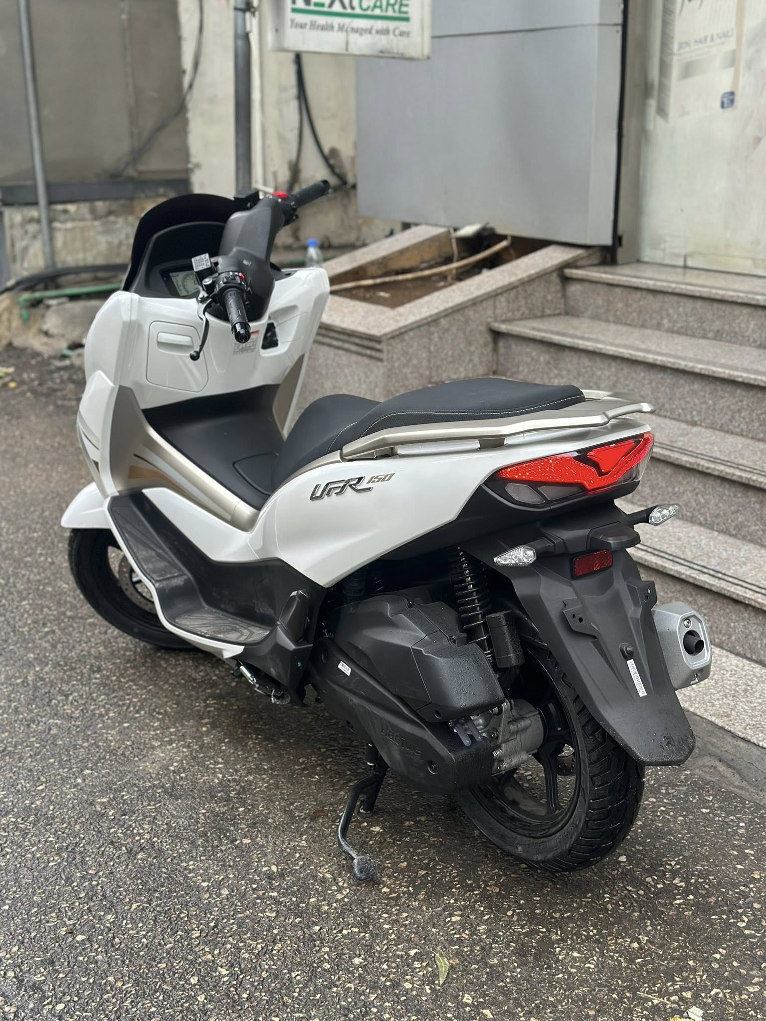 Suzuki rục rịch l&agrave;m xe tay ga mới: Gi&aacute; dự kiến quy đổi hơn 27 triệu đồng, d&aacute;ng như PCX, c&ocirc;ng nghệ mượn từ Trung Quốc- Ảnh 3.