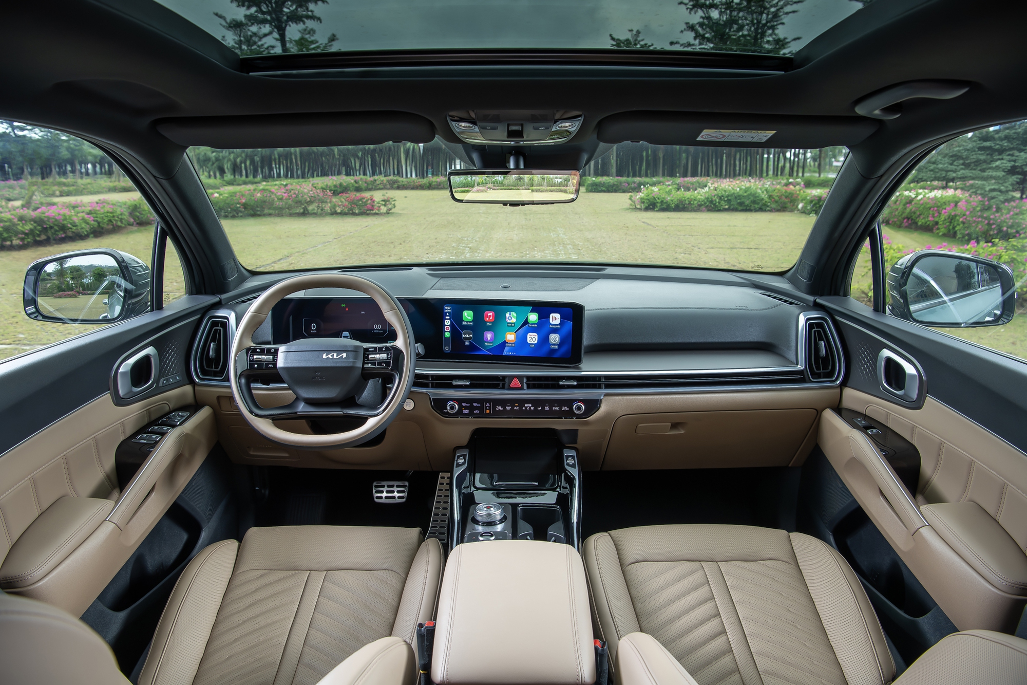 Kia Sorento HEV định gi&aacute; từ 1,349 tỷ ở Việt Nam: Vẫn rẻ hơn bản m&aacute;y dầu, mua sớm giảm th&ecirc;m 30 triệu, bổ sung c&ocirc;ng nghệ an to&agrave;n- Ảnh 2.