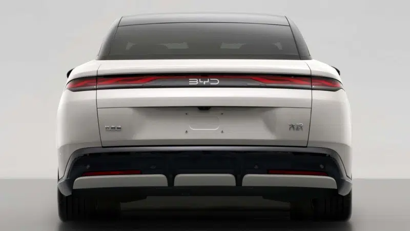 Sedan đầu bảng BYD Great Han được h&eacute; lộ: D&agrave;i hơn cả S-Class, sạc đầy đi hơn 1.000 km, gi&aacute; kh&oacute; rẻ nếu về Việt Nam- Ảnh 2.