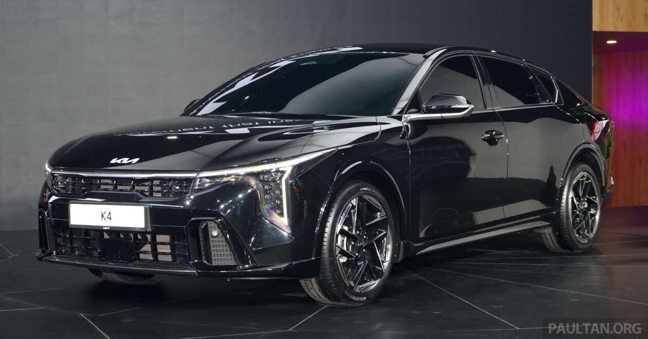 Xem trước Kia K4: Thiết kế như xe điện, kích thước lớn hơn K3, dọn đường đấu Honda Civic - Ảnh 1.