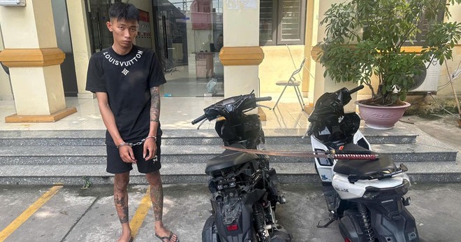 Hơn 10 thanh thiếu ni&ecirc;n mang kiếm Nhật hỗn chiến giữa đ&ecirc;m tại Hải Ph&ograve;ng - Ảnh 1.