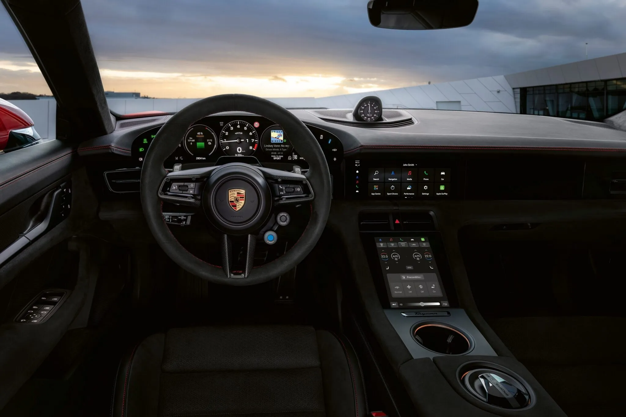 Porsche Taycan 2027 ra mắt: Dễ khiến dân chơi xiêu lòng với hộp số giả lập 8 cấp, bộ pin lớn hơn, AI thông minh hơn - Ảnh 6.