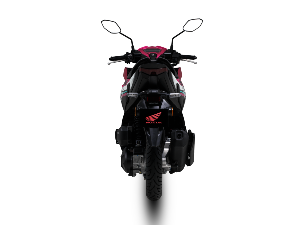 Honda Vario 2026 gi&aacute; quy đổi hơn 46 triệu đồng: Thiết kế trau chuốt hơn, LED mới sắc sảo, c&oacute; USB-C, gần giống bản vừa nhập tư về Việt Nam - Ảnh 23.