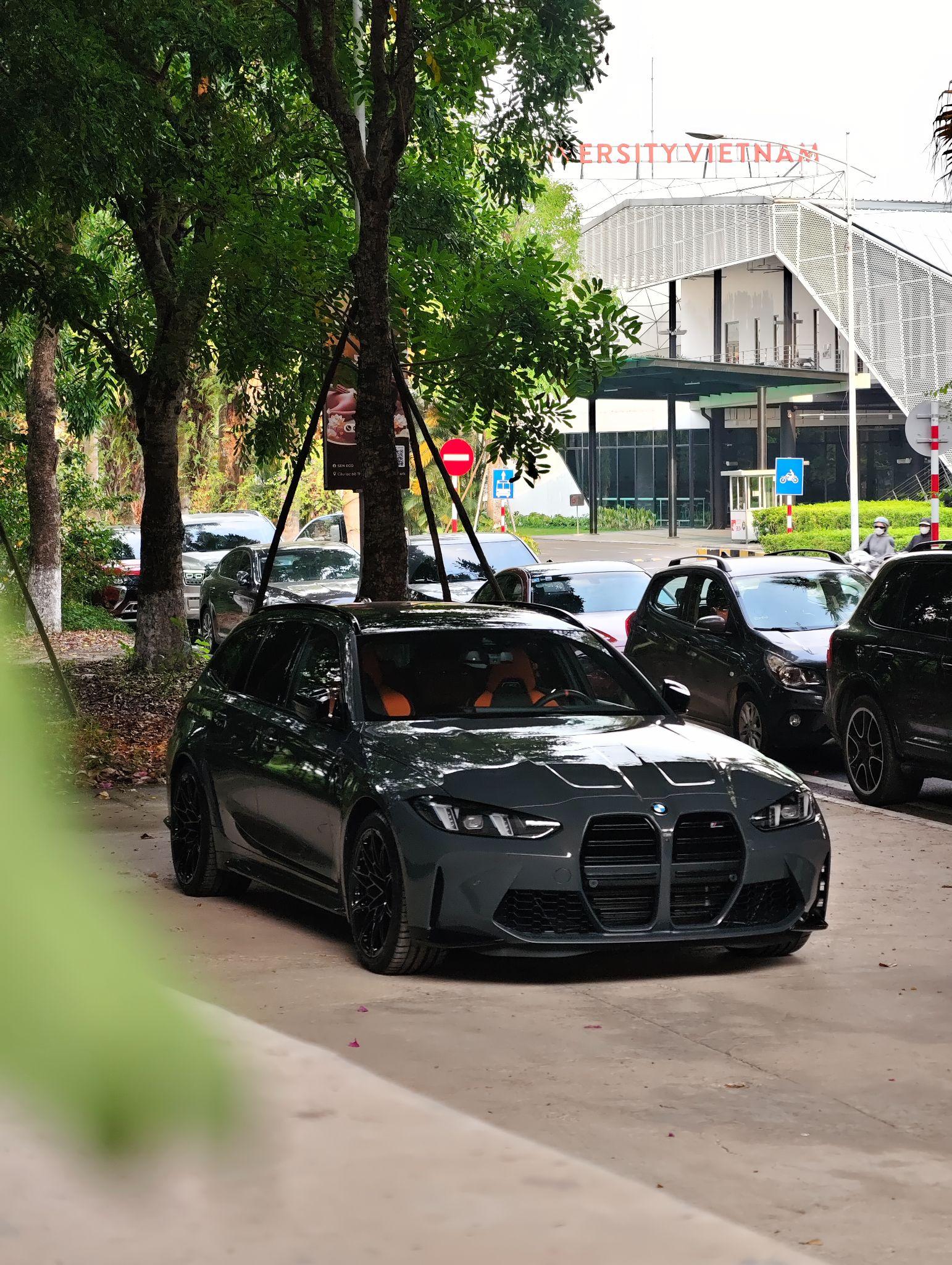 Gu chơi xe của chủ nh&acirc;n chiếc BMW M3 Touring đầu ti&ecirc;n tại Việt Nam - Ảnh 1.