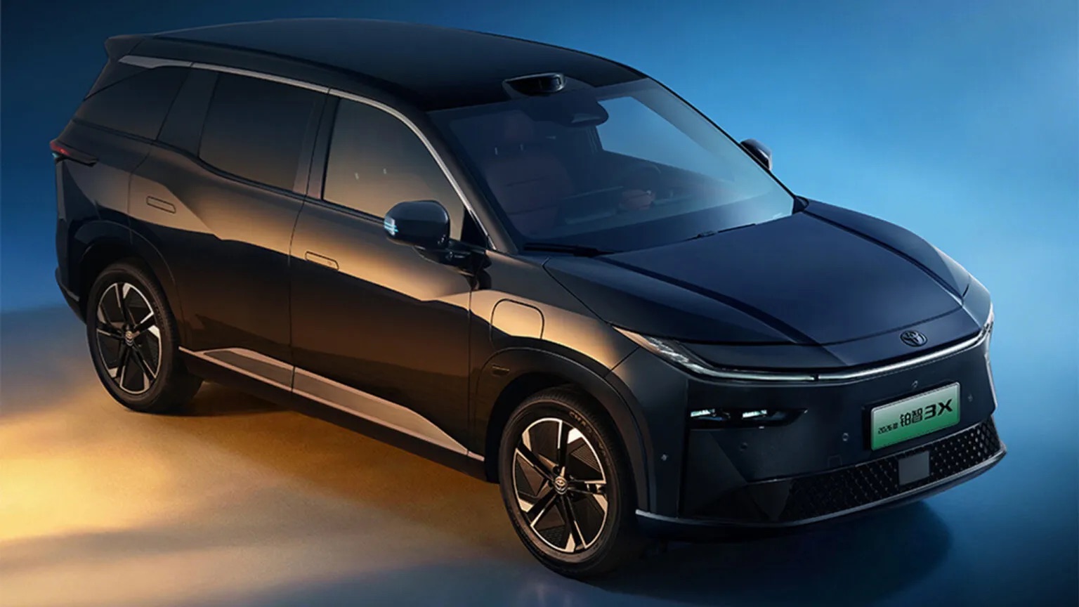 Toyota bZ3X th&ecirc;m bản đặc biệt gi&aacute; quy đổi chỉ từ 446 triệu đồng: Ngoại thất ngầu hơn, ghế m&aacute;t-xa, &acirc;m thanh xịn - Ảnh 1.