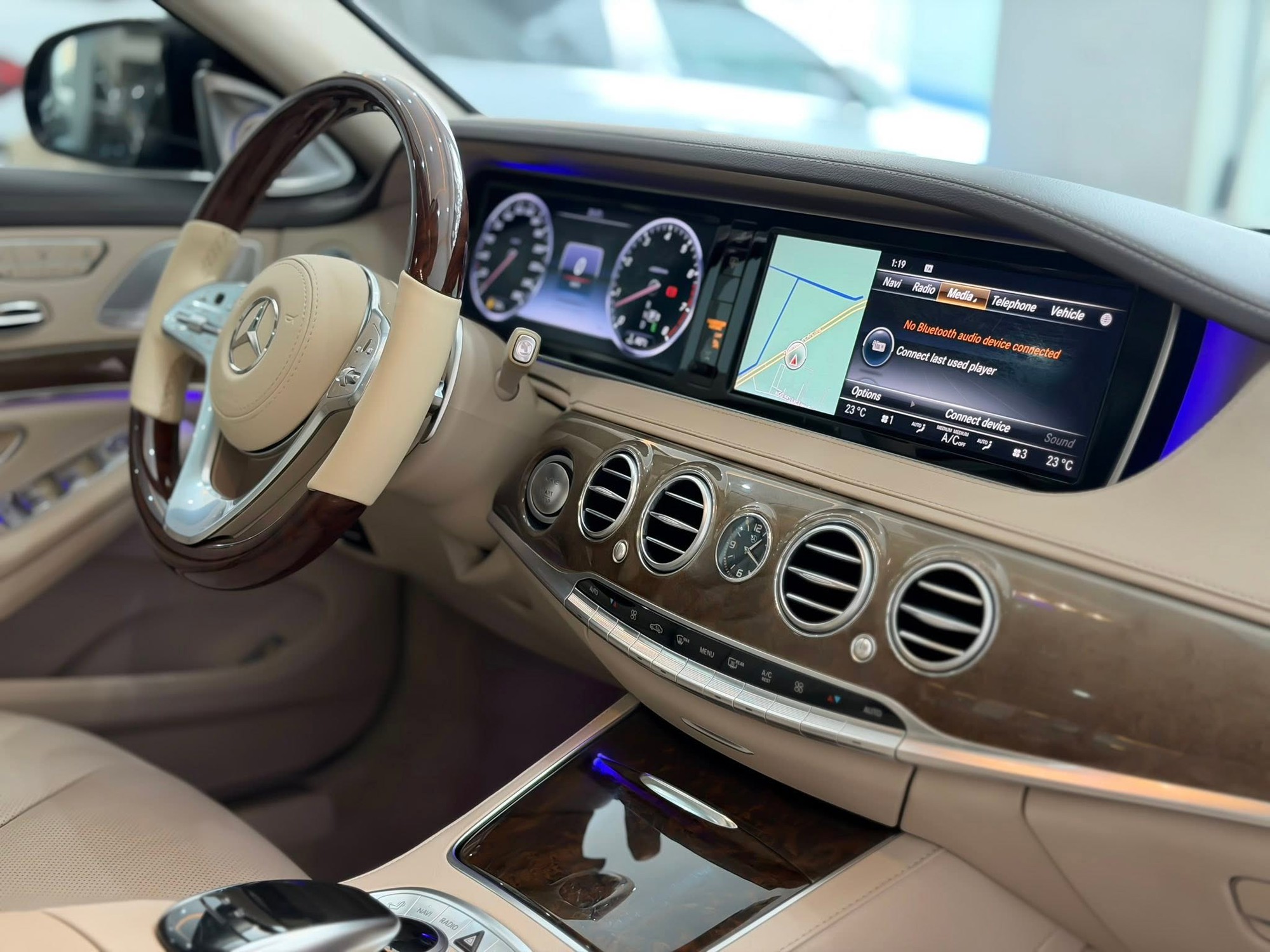 Rao Mercedes-Benz S-Class gi&aacute; hơn 1 tỷ đồng, người b&aacute;n khẳng định &lsquo;đẳng cấp như Maybach&rsquo; nhờ một loạt m&oacute;n đồ độ - Ảnh 16.