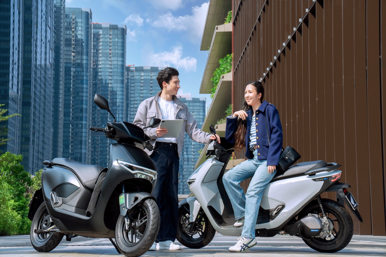 Bộ đ&ocirc;i Honda CUV e: v&agrave; UC3 mở b&aacute;n tại Việt Nam: Gi&aacute; từ 45 triệu, c&oacute; trạm đổi pin lẫn sạc nhanh, tăng tốc như xe xăng 160cc- Ảnh 2.