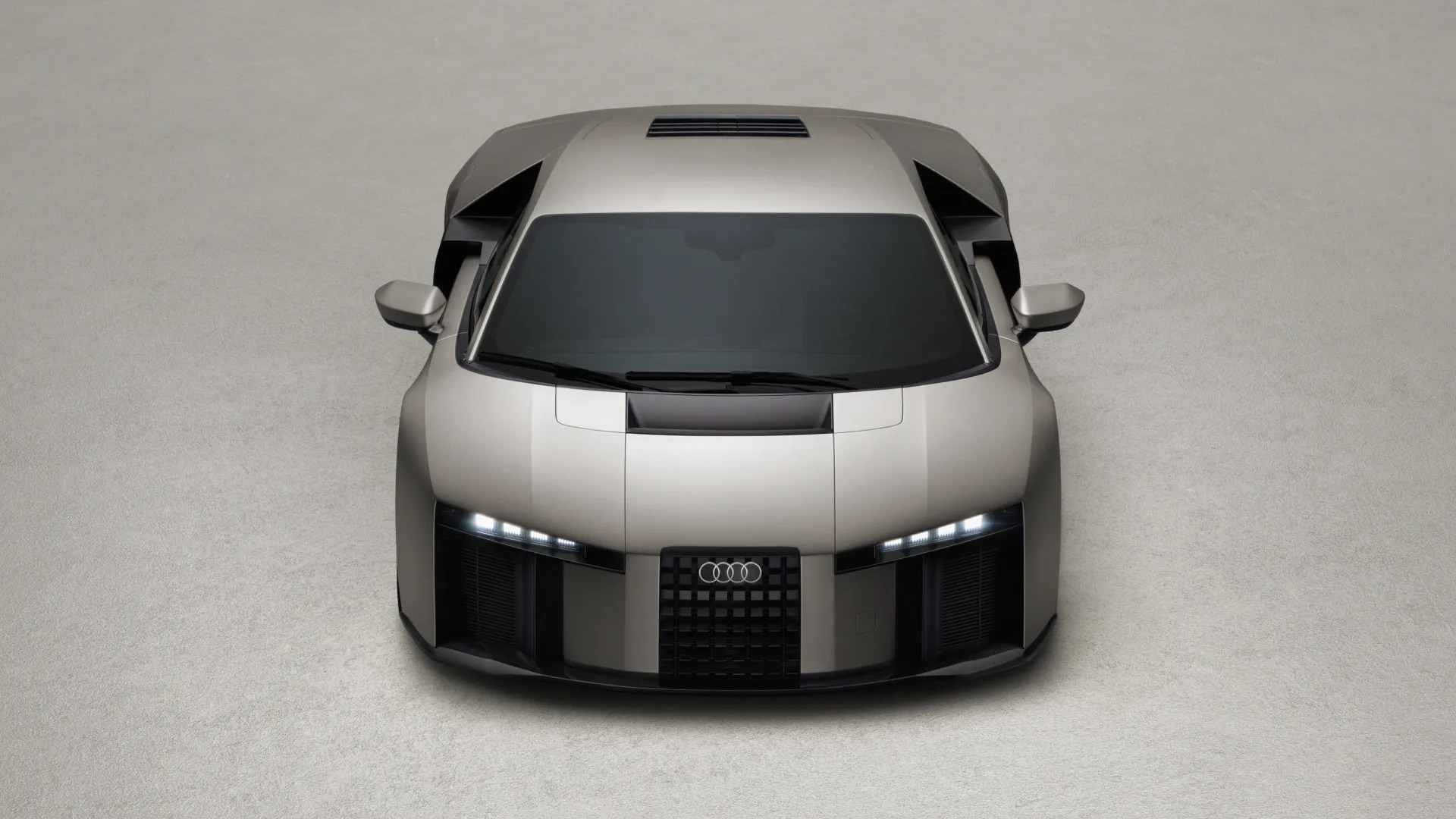 Audi Nuvolari - Si&ecirc;u xe mới thế chỗ R8, động cơ hybrid cắm sạc gần 1.000HP, n&uacute;t bấm trong nội thất đếm tr&ecirc;n đầu ng&oacute;n tay- Ảnh 2.