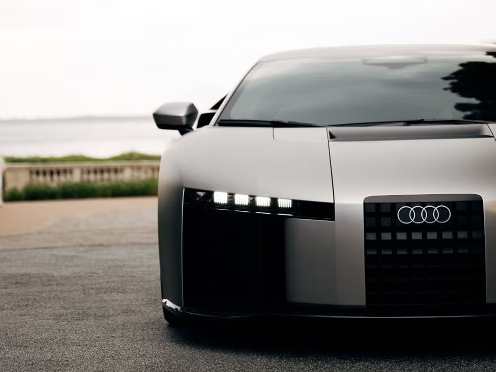 Audi Nuvolari - Si&ecirc;u xe mới thế chỗ R8, động cơ hybrid cắm sạc gần 1.000HP, n&uacute;t bấm trong nội thất đếm tr&ecirc;n đầu ng&oacute;n tay- Ảnh 7.