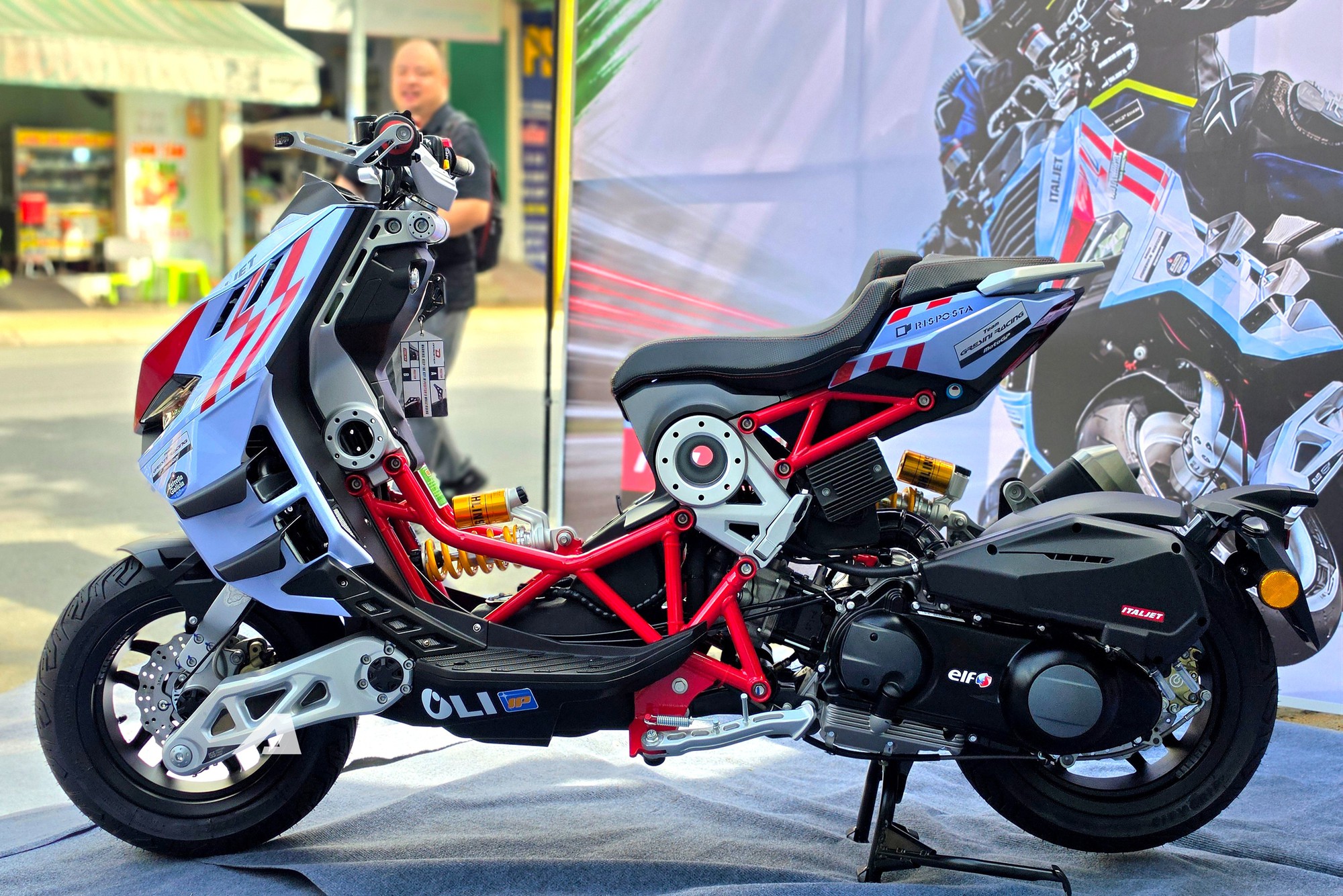 Italjet Dragster 300 Gresini Edition ch&agrave;o h&agrave;ng kh&aacute;ch Việt: Giới hạn 40 chiếc, gi&aacute; đắt hơn cả VF Minio Green, muốn mua cũng kh&ocirc;ng dễ- Ảnh 2.