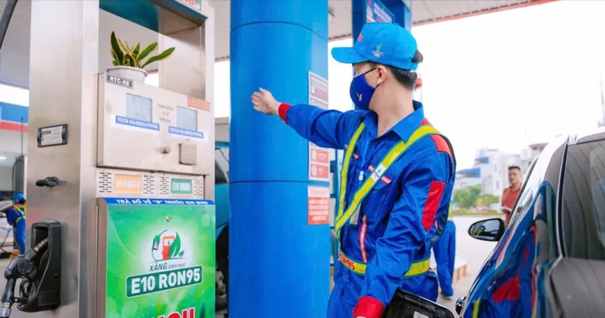 Doanh nghiệp n&oacute;i chi ph&iacute; tăng khi b&aacute;n xăng E10: Bộ C&ocirc;ng thương sẽ t&iacute;nh to&aacute;n gi&aacute; ra sao?- Ảnh 1.