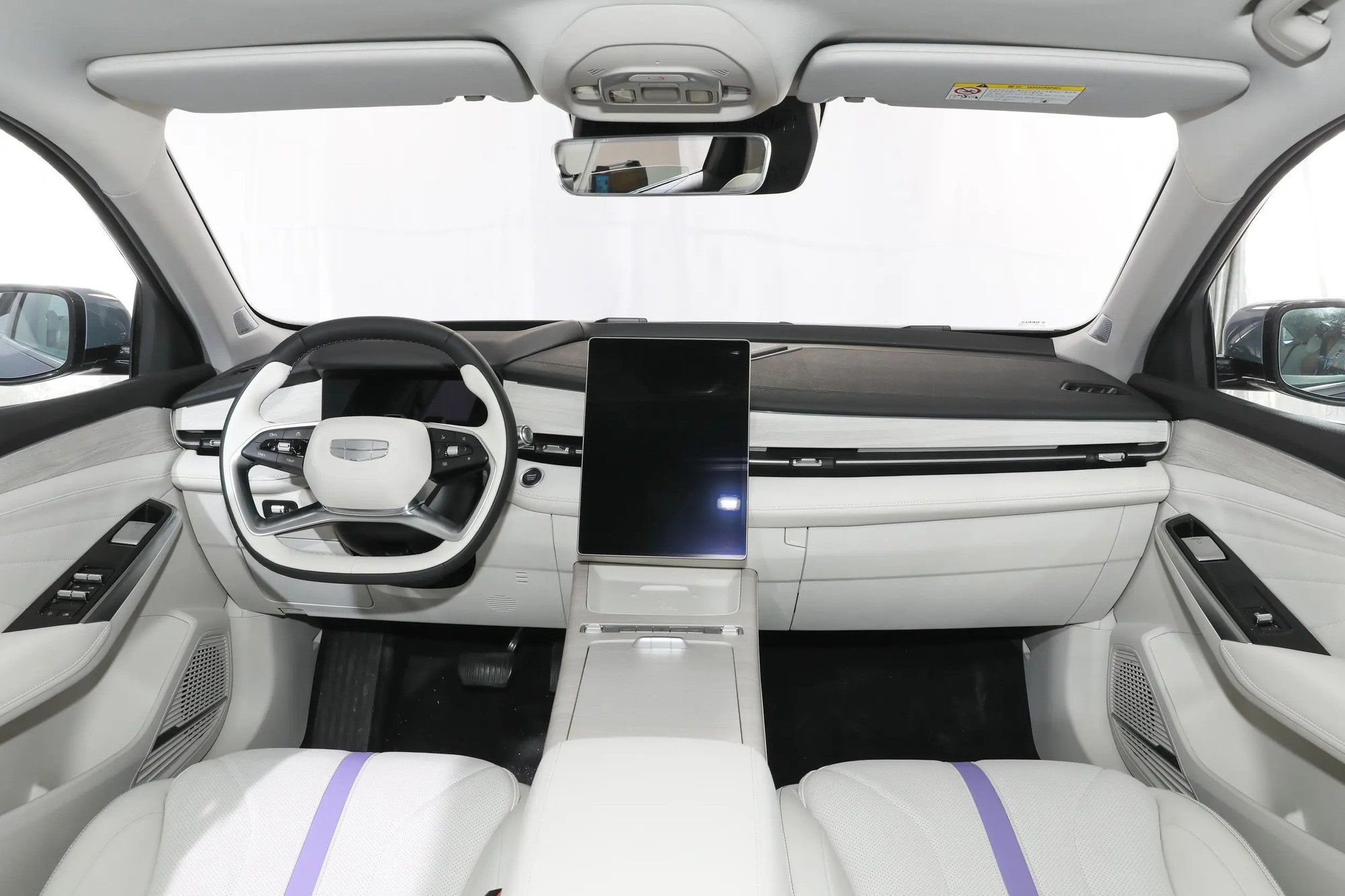 Geely nh&aacute; h&agrave;ng Preface L90: Sedan đầu bảng d&agrave;i gần 5 m&eacute;t, trang bị LiDAR, ti&ecirc;u hao chưa đầy 4 l&iacute;t xăng/100km - Ảnh 3.
