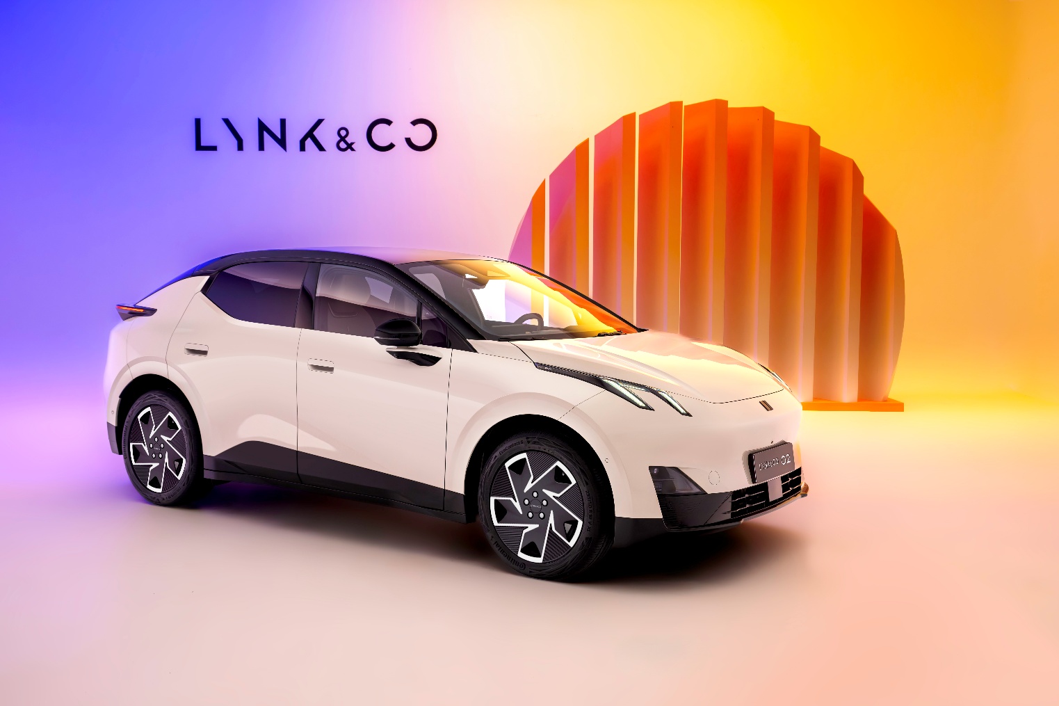 Lynk & Co 02 – SUV thuần điện cá tính sắp ra mắt Việt Nam - Ảnh 3. Lynk & Co 02 – SUV thuần điện cá tính sắp ra mắt Việt Nam - Ảnh 3.