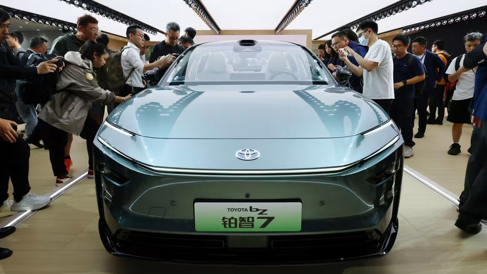 Đ&atilde; chịu 'cắp s&aacute;ch' đi học c&ocirc;ng nghệ xe điện Trung Quốc - Toyota, Honda vẫn tự tin: 'ch&uacute;ng t&ocirc;i vẫn c&oacute; c&aacute;ch để chiến thắng trong v&ograve;ng 3 năm' - Ảnh 1.