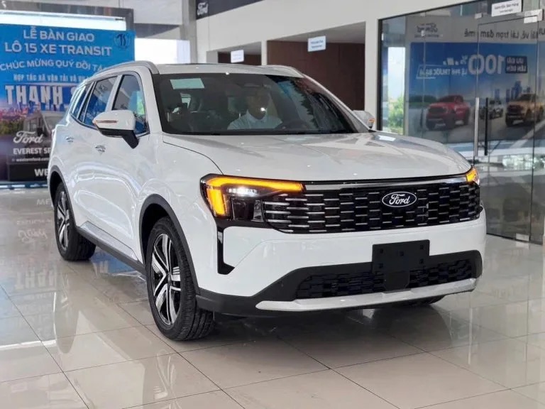 Bộ 3 SUV cỡ C rục rịch th&ecirc;m bản mới ở Việt Nam: Forester, Tucson c&oacute; hybrid, Territory bổ sung tiện nghi, c&ocirc;ng nghệ - Ảnh 2.