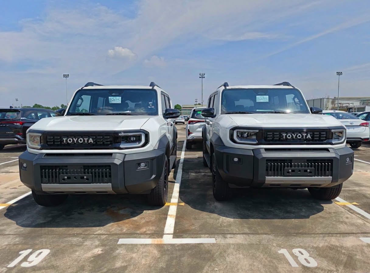Đại l&yacute; b&aacute;o Toyota Land Cruiser FJ ra mắt Việt Nam tuần sau: Gi&aacute; dự kiến gần 1,2 tỷ đồng, m&aacute;y 2.7L như Fortuner, c&oacute; ADAS, nhập Th&aacute;i - Ảnh 1.