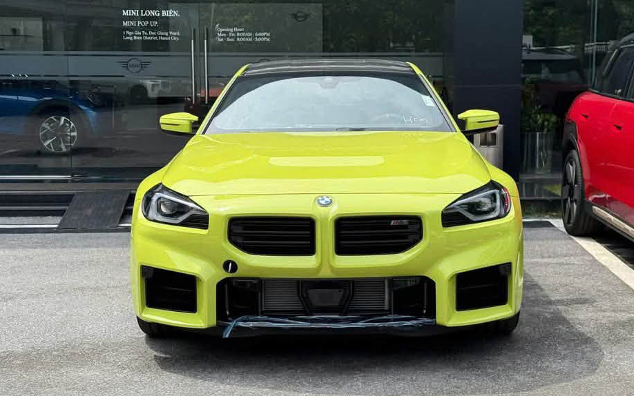 BMW M2 đời mới đầu ti&ecirc;n về Việt Nam: Gi&aacute; kh&ocirc;ng dưới 4,1 tỷ đồng, mạnh 480hp, 0-100km/h chi 4 gi&acirc;y, th&ecirc;m lựa chọn cho d&acirc;n chơi m&ecirc; tốc độ - Ảnh 1.
