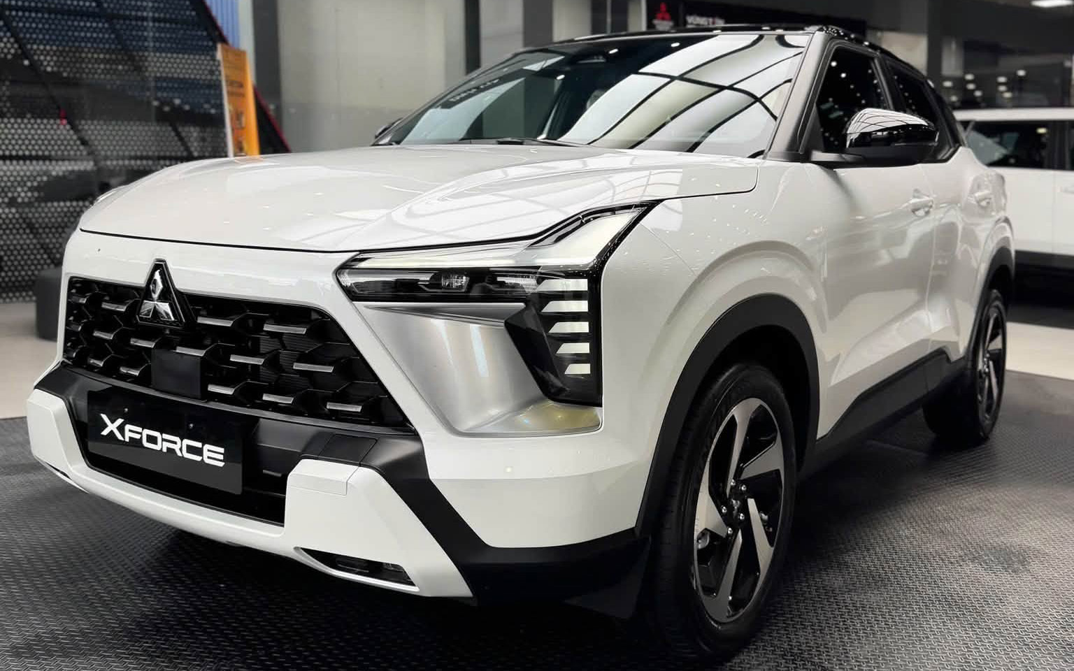 Mitsubishi Xforce 2026 lần đầu giảm gi&aacute; lăn b&aacute;nh tới 66 triệu: Bản &lsquo;base&rsquo; trừ hết c&ograve;n 545 triệu đồng, th&ecirc;m sức &eacute;p cho Seltos với gi&aacute; mới rẻ hơn - Ảnh 1.