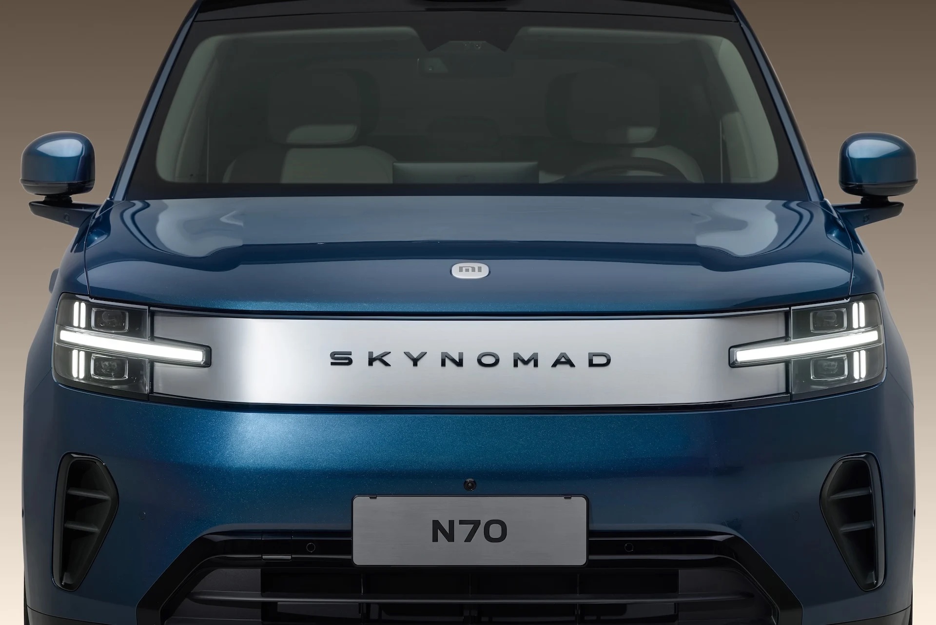 Xe hybrid đi kh&ocirc;ng cần xăng xa nhất thế giới b&aacute;n ở s&aacute;t Việt Nam: Gi&aacute; quy đổi gần 1 tỷ đồng, đầy điện chạy hơn 500km, mạnh 416hp, AWD - Ảnh 3.