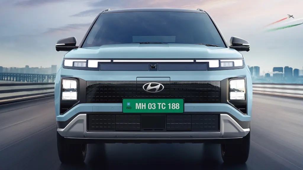 Hyundai Creta bản điện gi&aacute; quy đổi từ hơn 300 triệu đồng: Chạy tới 510km/sạc, c&oacute; ADAS cấp 2, t&ugrave;y chọn thu&ecirc; pin - Ảnh 2.