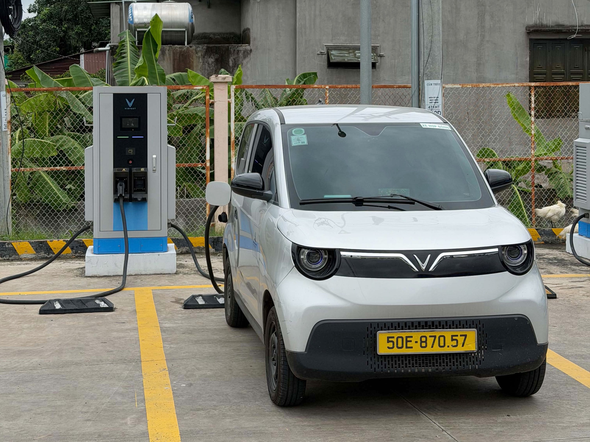 Đem VinFast Minio Green &lsquo;test&rsquo; TP.HCM - Đ&agrave; Lạt, chủ xe đ&aacute;nh gi&aacute;: &lsquo;Đi đ&egrave;o, cao tốc bộc lộ giới hạn, gần 1m8 vẫn ngồi l&aacute;i v&ocirc; tư&rsquo; - Ảnh 10.