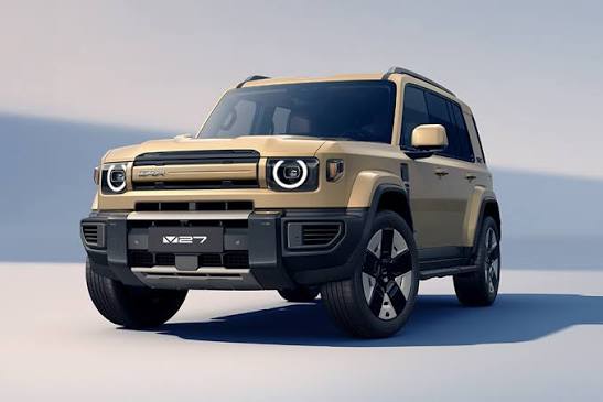 SUV tr&ocirc;ng như Defender n&agrave;y li&ecirc;n tục lộ diện trong Đ&ocirc;ng Nam &Aacute; trước khi về Việt Nam cuối năm nay: EREV đầy b&igrave;nh chạy 1.200km, lội nước s&acirc;u 600mm - Ảnh 6.