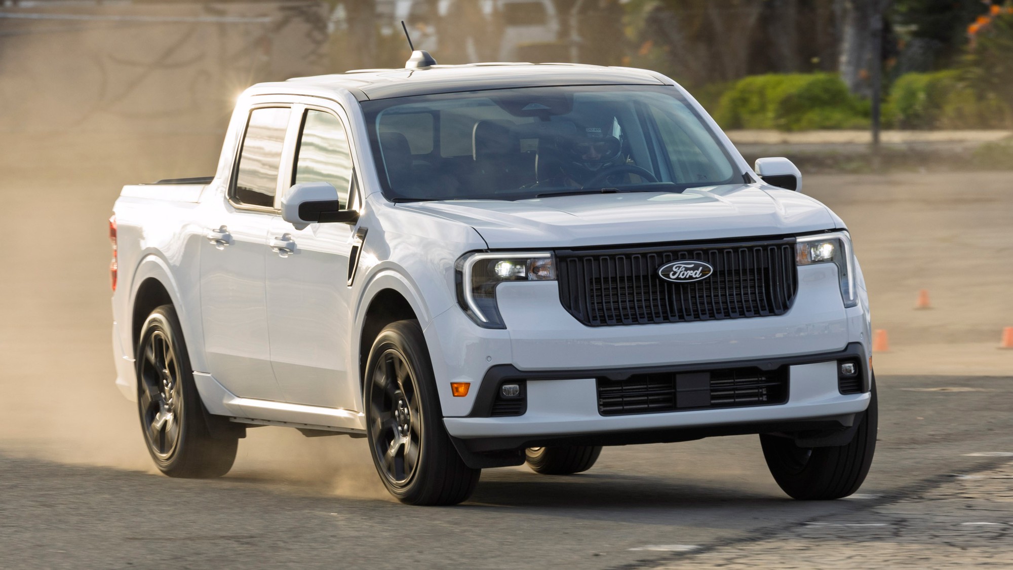 B&aacute;n tải điện "đ&agrave;n em" Ford Ranger chốt gi&aacute; quy đổi từ hơn 740 triệu đồng: Nền tảng ho&agrave;n to&agrave;n mới, chạy gần 500km/sạc - Ảnh 4.