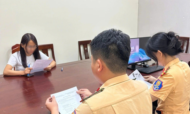 Trượt s&aacute;t hạch l&aacute;i xe, nữ học vi&ecirc;n l&ecirc;n mạng bịa chuyện &lsquo;c&oacute; ti&ecirc;u cực&rsquo; - Ảnh 1.