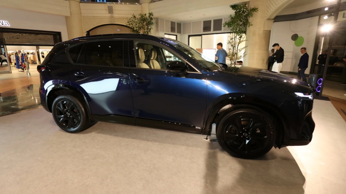 Mazda CX-5 2026 tăng hiện diện trong ĐNÁ với giá quy đổi dưới 1,1 tỷ đồng, động cơ hybrid đấu CR-V - Ảnh 3.