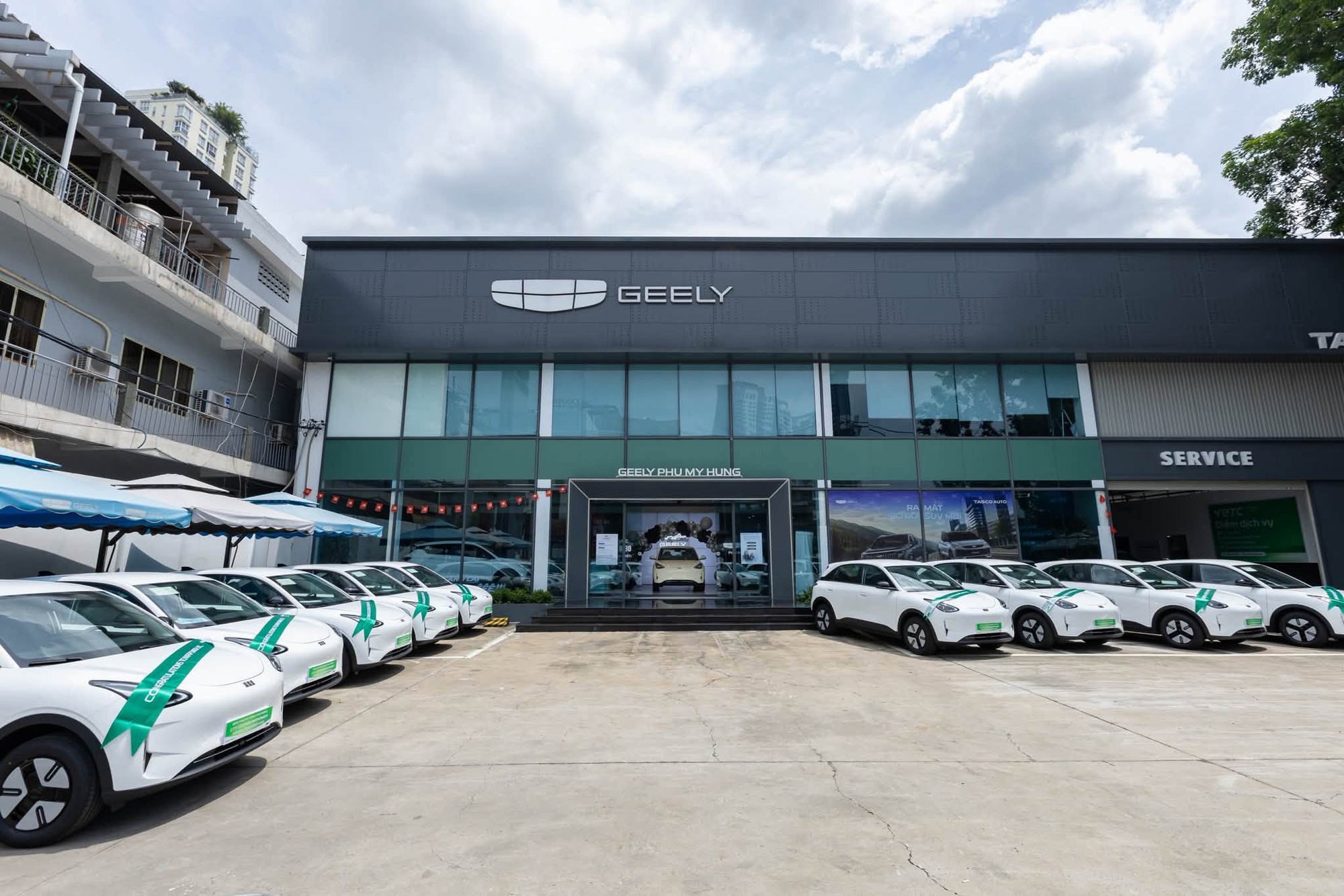 Geely Việt Nam bàn giao lô EX2 đầu tiên trong thỏa thuận 1.000 xe với Infipower - Ảnh 3. Geely Việt Nam bàn giao lô EX2 đầu tiên trong thỏa thuận 1.000 xe với Infipower - Ảnh 3.