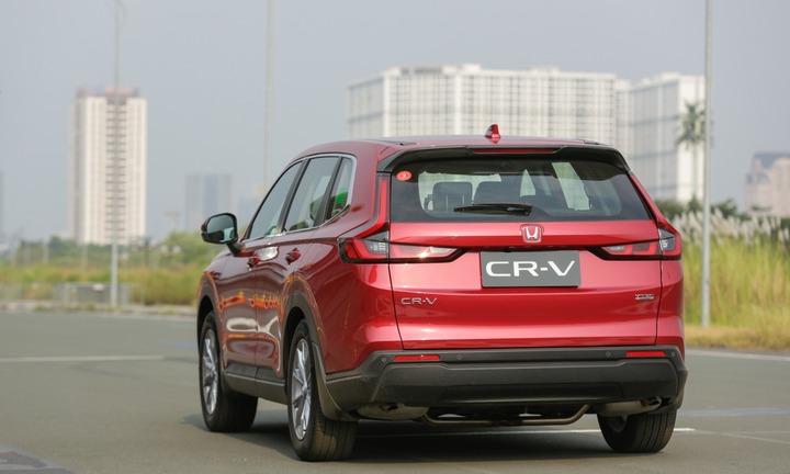 Gi&aacute; xe Honda CR-V mới nhất th&aacute;ng 8/2026 - Ảnh 2.