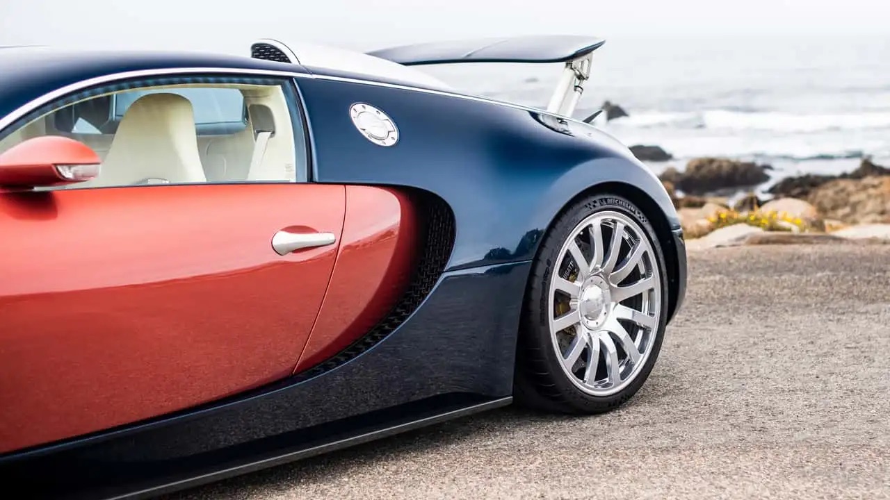 Chủ Bugatti Veyron cũ kh&ocirc;ng cần lo lắng: Xe 20 năm tuổi nhưng h&atilde;ng sẵn s&agrave;ng 't&acirc;n trang' lại như xuất xưởng, miễn l&agrave; c&oacute; đủ tiền - Ảnh 11.