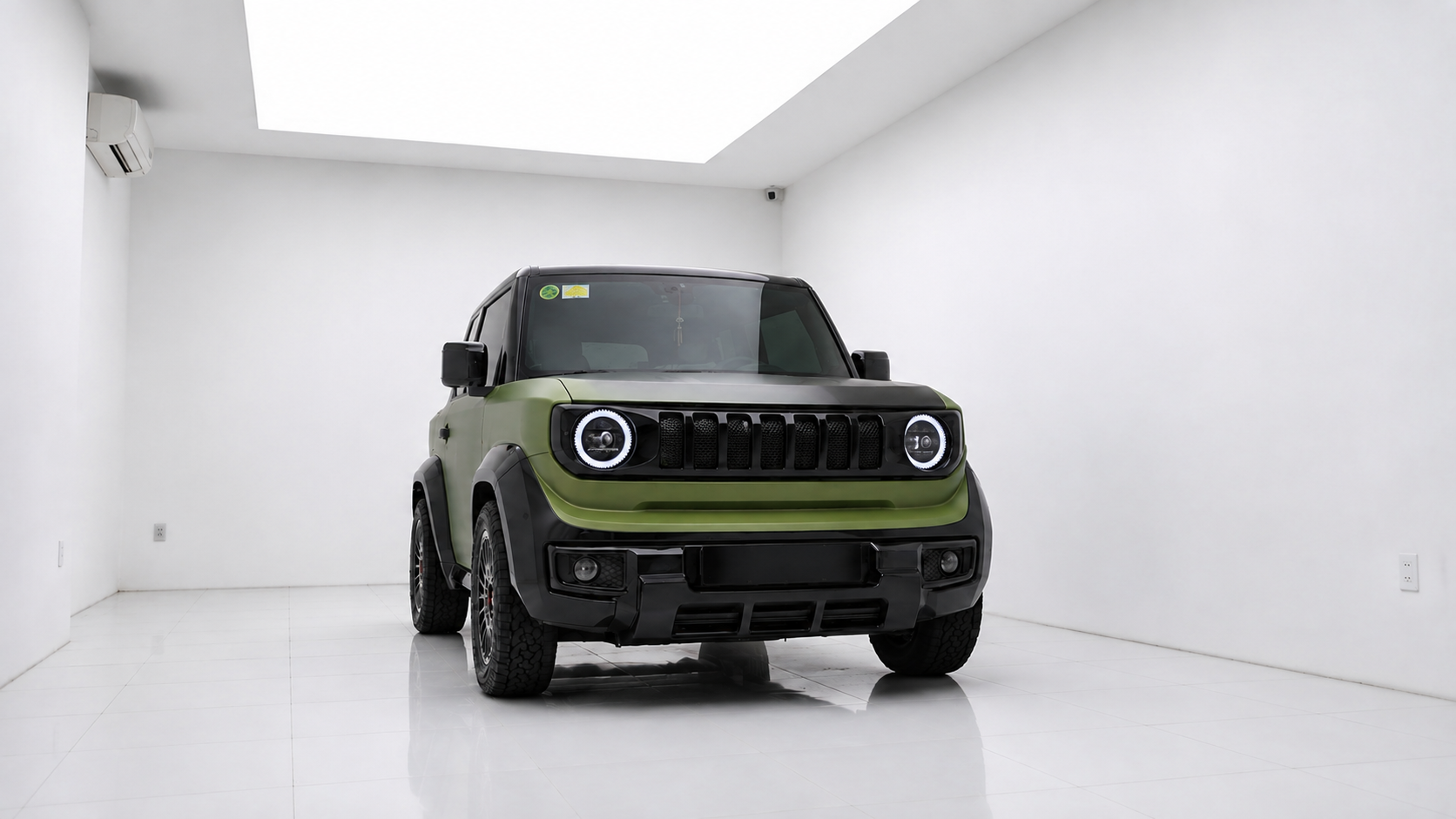 VinFast VF 3 của Ng&ocirc; Kiến Huy lột x&aacute;c kiểu Mini Jeep, th&ecirc;m loạt chi tiết sau khi độ c&aacute;ch đ&acirc;y 1 th&aacute;ng - Ảnh 4.