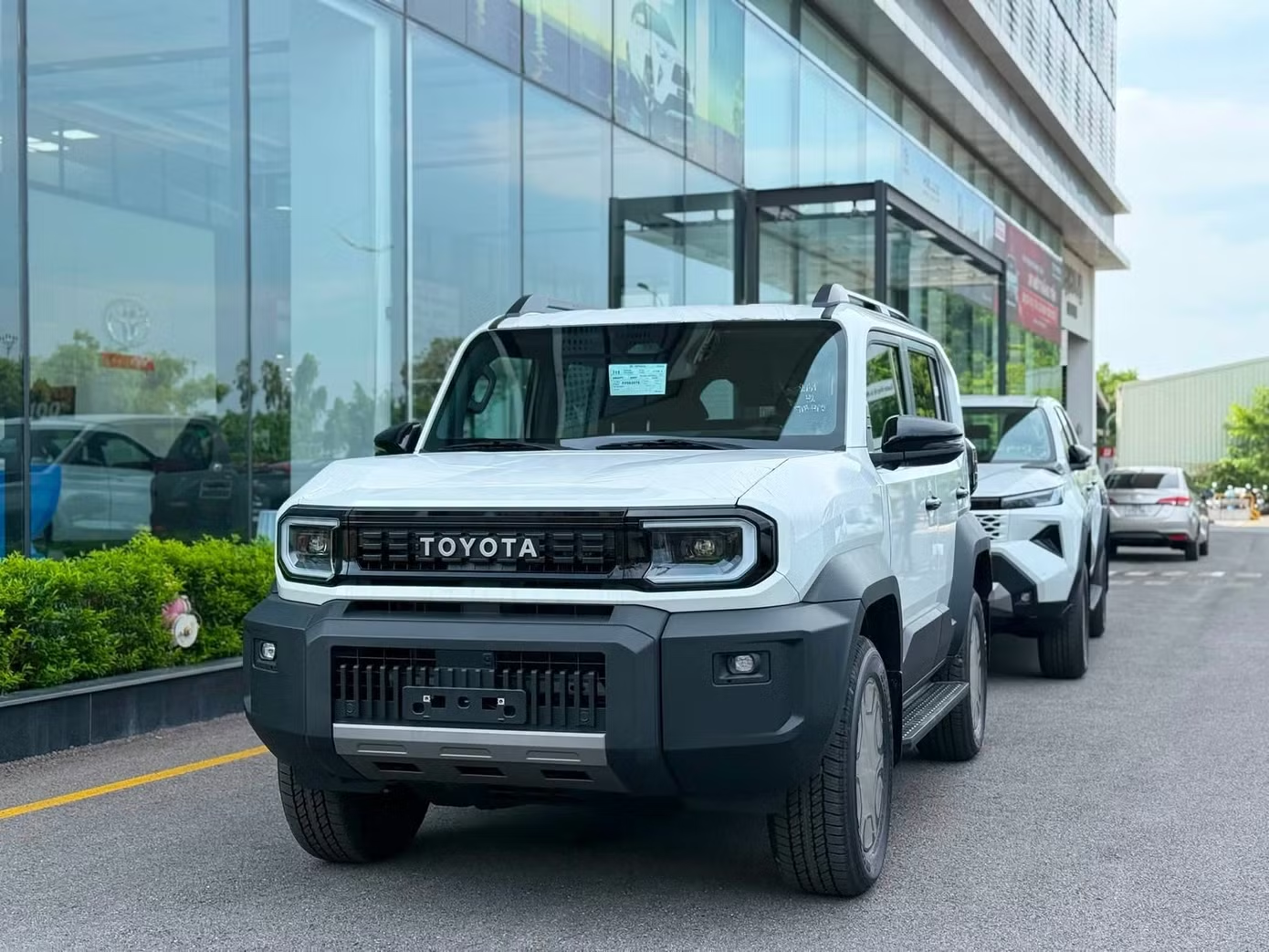 Điểm mặt Top 5 Xe chất chơi tại CCA 2026: Từ trăm triệu đến chục tỷ, từ đường đất đến đường đua - Ảnh 5.