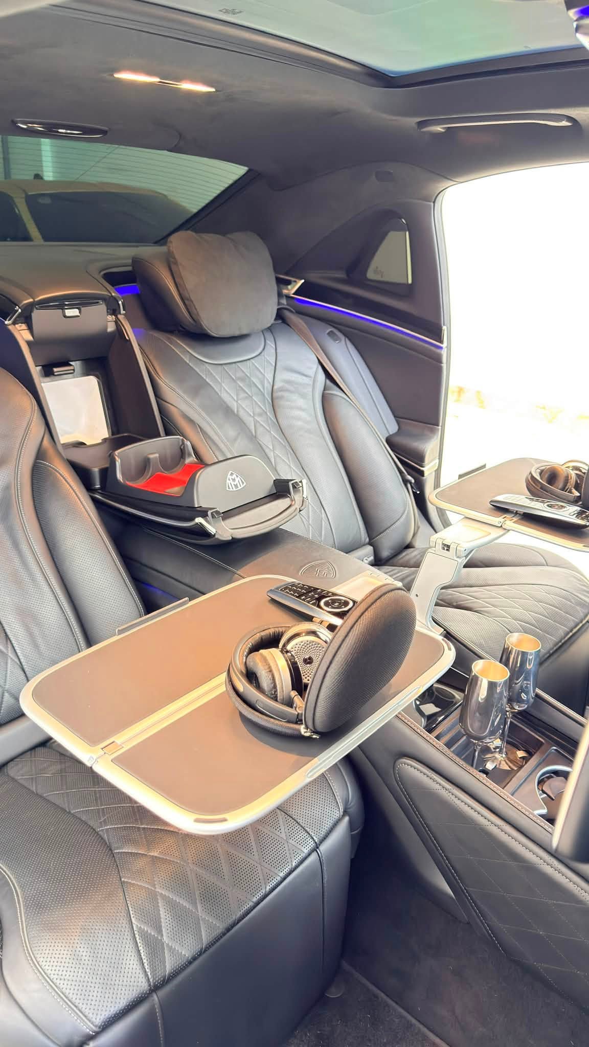 Bỏ ra chưa đến 2 tỷ đ&atilde; c&oacute; thể sở hữu Maybach 'real': Rẻ nhất thị trường, thấp hơn cả S-Class thường, người b&aacute;n khẳng định xe 'hoạt động ho&agrave;n hảo'- Ảnh 14.