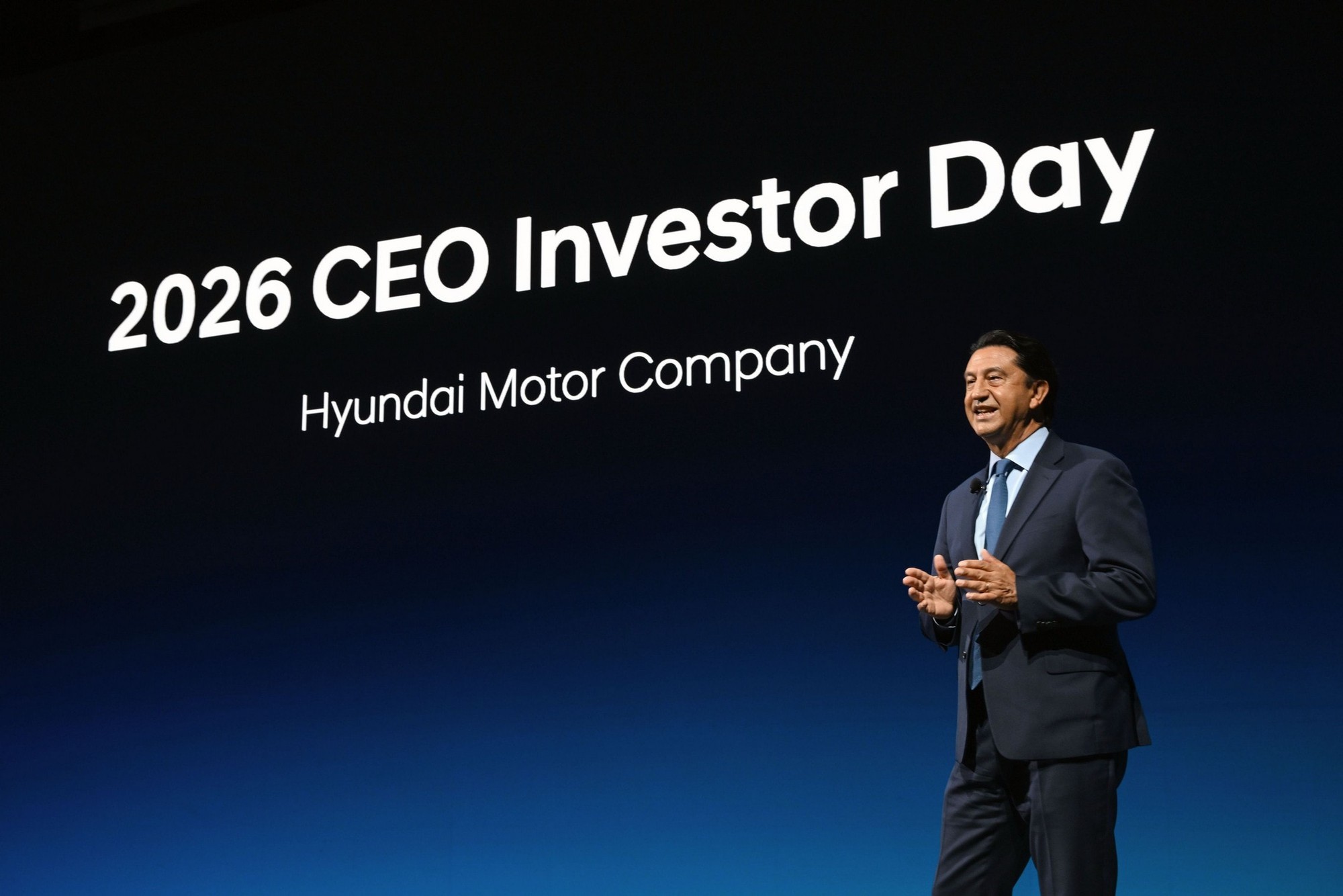 Hyundai muốn 'chen' v&agrave;o Toyota v&agrave; VW bằng c&aacute;ch tung hơn 100 mẫu chỉ trong v&ograve;ng chưa đầy 5 năm, nhiều thứ c&ograve;n chưa l&agrave;m bao giờ - Ảnh 1.