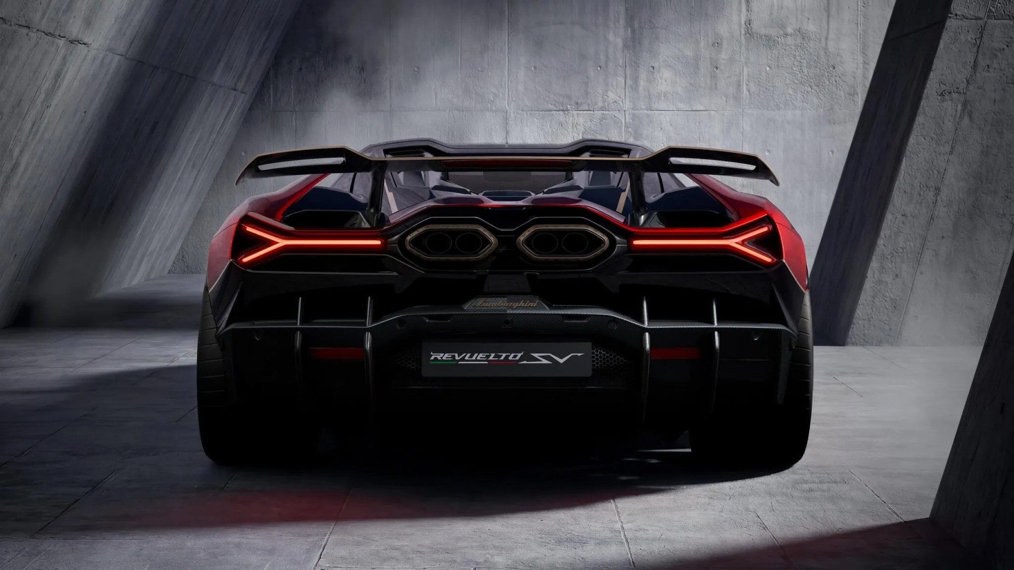 Lamborghini kh&ocirc;ng sợ xe Trung Quốc v&igrave; 'nhanh th&igrave; c&oacute; nhanh' nhưng kh&ocirc;ng l&agrave;m được một điều - Ảnh 3.