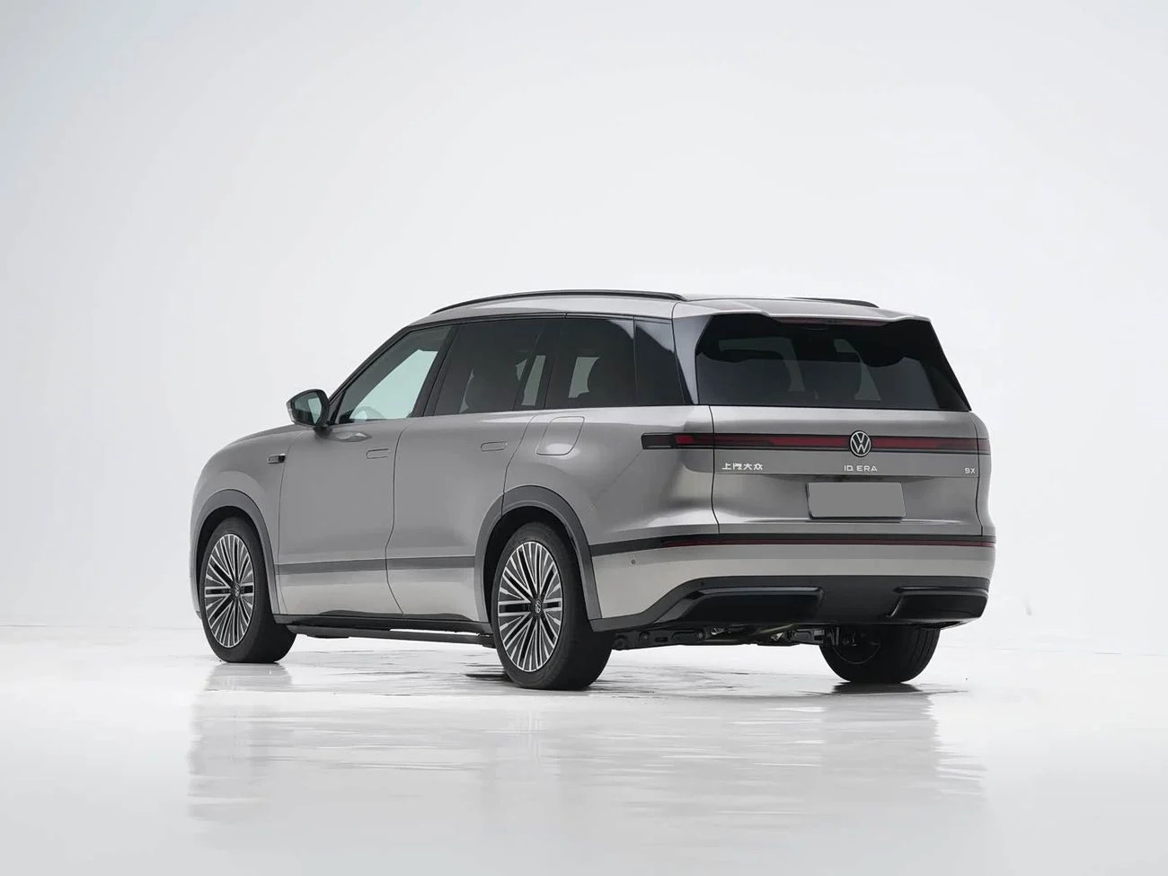 Gần 3 tỷ kh&ocirc;ng mua 'Bim, Mẹc' th&igrave; 3 SUV lớn mới ở Việt Nam n&agrave;y c&oacute; nhiều thứ hấp dẫn hơn: Động cơ khủng, to&agrave;n EV, PHEV, EREV, ngợp m&agrave;n h&igrave;nh - Ảnh 2.