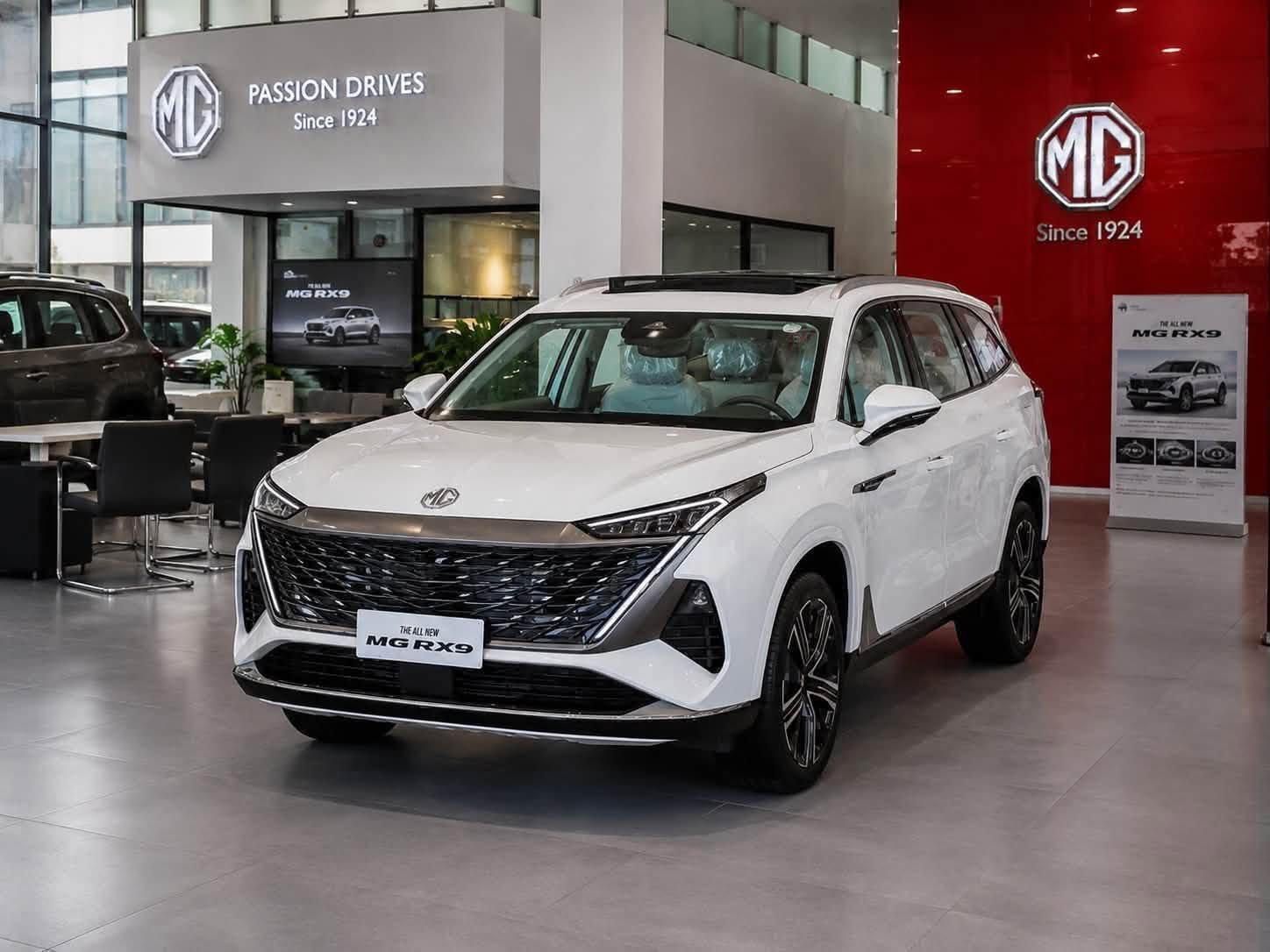 SUV 7 chỗ mới cạnh tranh Hyundai Palisade rục rịch về Việt Nam: PHEV đầy bình chạy gần 1.200km, cắm được thiết bị điện, có ghế massage - Ảnh 1.