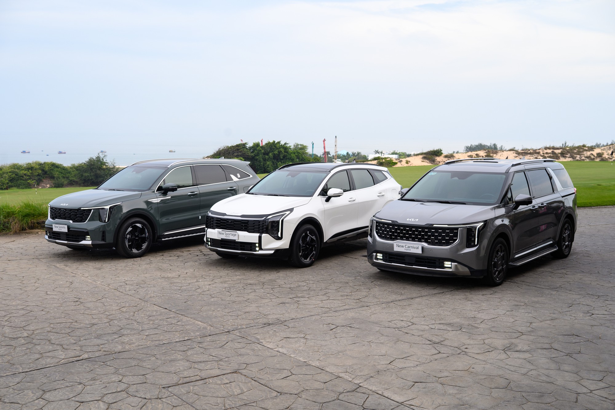 D&agrave;n xe hybrid của Kia sắp &lsquo;đổ bộ&rsquo; Thủ đ&ocirc;, cho l&aacute;i thử từ sa h&igrave;nh đến đường trường - Ảnh 2.